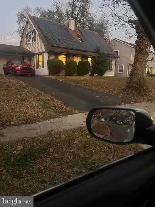 39 Babcock Ln, Willingboro, NJ, 08046-1603 | Card Image