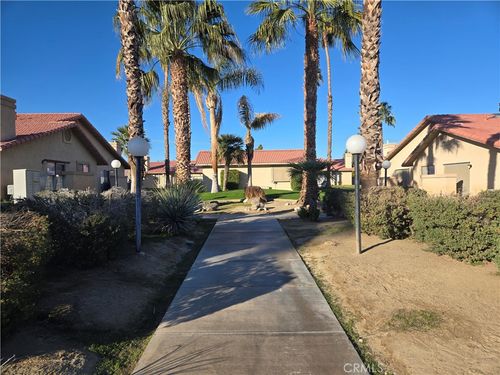 79210 Avenue 42, Bermuda Dunes, CA, 92203-8017 | Card Image