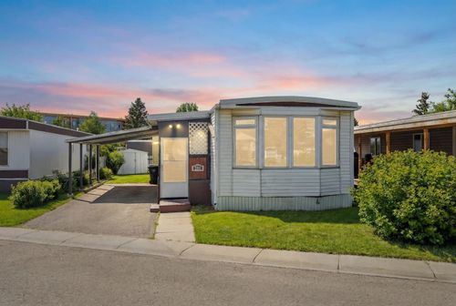251-3223 83 St Nw, Calgary, AB, T3B5N5 | Card Image
