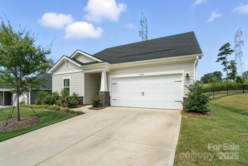 3140 Seville St, Charlotte, NC, 28214-8531 | Card Image