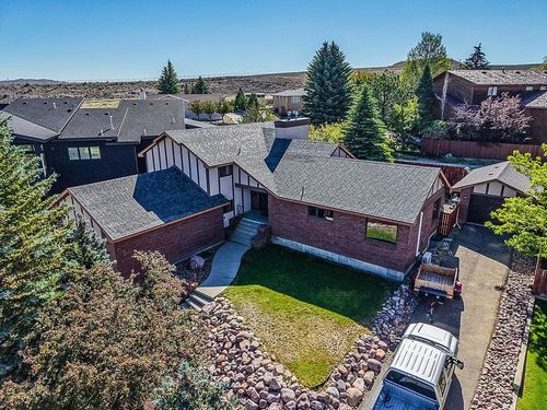 2064 Skyview St, Rock Springs, WY, 82901-6766 | Card Image