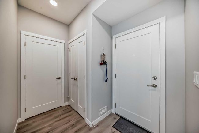 103 - 150 Shawnee Square Sw, Home with 2 bedrooms, 2 bathrooms and 1 parking in Calgary AB | Image 6