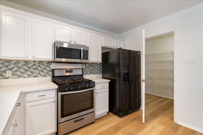 1025 Doras Dr, House other with 3 bedrooms, 3 bathrooms and 4 parking in Pflugerville TX | Image 10