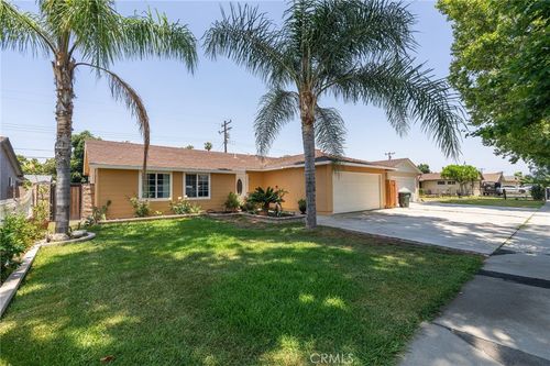 1303 N Siesta Ave, La Puente, CA, 91746-1148 | Card Image