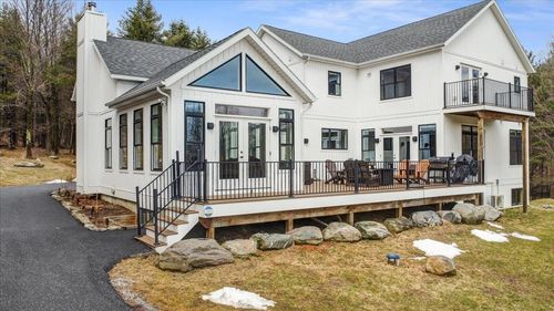 63 Blackberry Ln, Westford, VT, 05494-9608 | Card Image