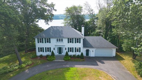 1-13 Macneill Dr, Southborough, MA, 01772-1611 | Card Image