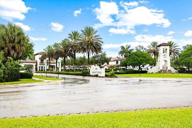3396 Nw 83 Rd Way, House other with 5 bedrooms, 4 bathrooms and null parking in Pembroke Pines FL | Image 75