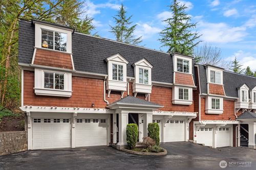 unit-35-3046 128th Ave Se, Bellevue, WA, 98005-4394 | Card Image