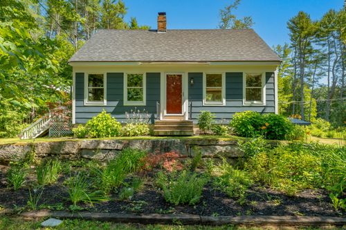 185 Yarmouth Rd, Gray, ME, 04039-9513 | Card Image