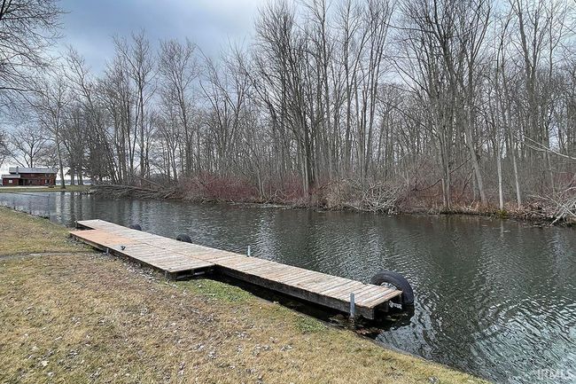 11393 Ne Wawasee Dr, House other with 3 bedrooms, 2 bathrooms and null parking in Syracuse IN | Image 6