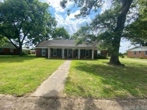 511 N 18th St, Blytheville, AR, 72315-2371 | Card Image
