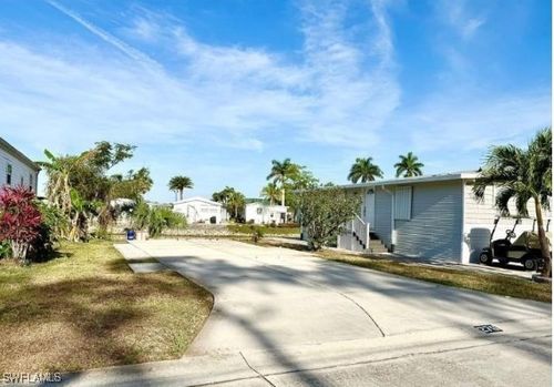 276 Bass Ln, NAPLES, FL, 34114 | Card Image