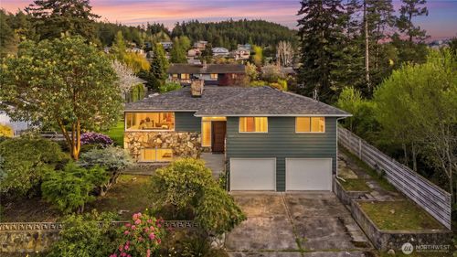 3501 W 3rd Street, Anacortes, WA, 98221 | Card Image