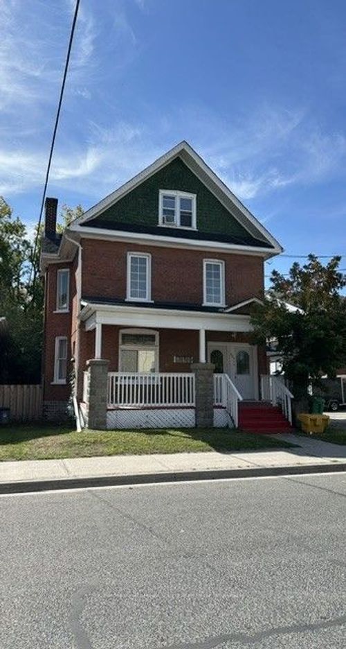 2-293 Dalhousie St, Peterborough, ON, K9J2M6 | Card Image