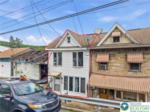 305 Washington St, TAMAQUA, PA, 18252-1326 | Card Image
