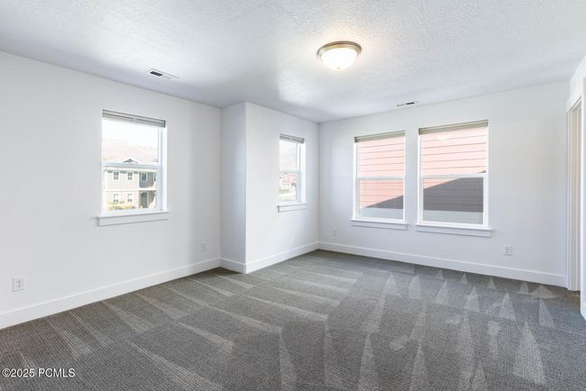 1112 N Springer View Loop, House other with 4 bedrooms, 5 bathrooms and null parking in Midway UT | Image 20