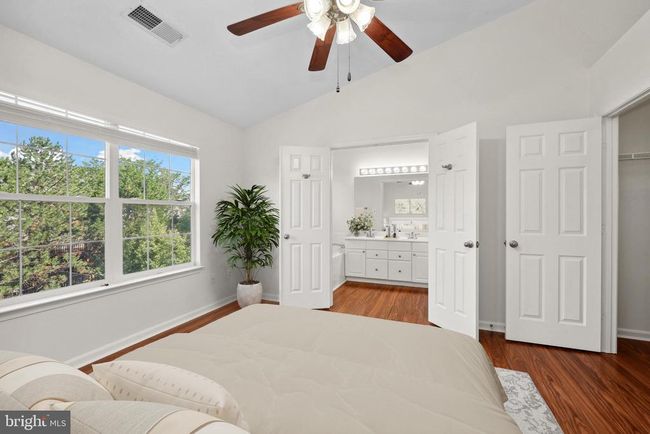 2441 Wheat Meadow Cir, Townhouse with 3 bedrooms, 4 bathrooms and null parking in HERNDON VA | Image 20
