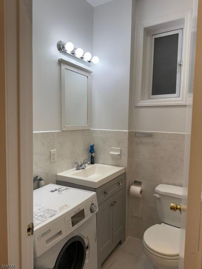 720 Boulevard E, Townhouse with 2 bedrooms, 2 bathrooms and null parking in Weehawken NJ | Image 12
