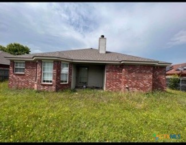 1706 Boydstun Loop, House other with 3 bedrooms, 2 bathrooms and null parking in Killeen TX | Image 13