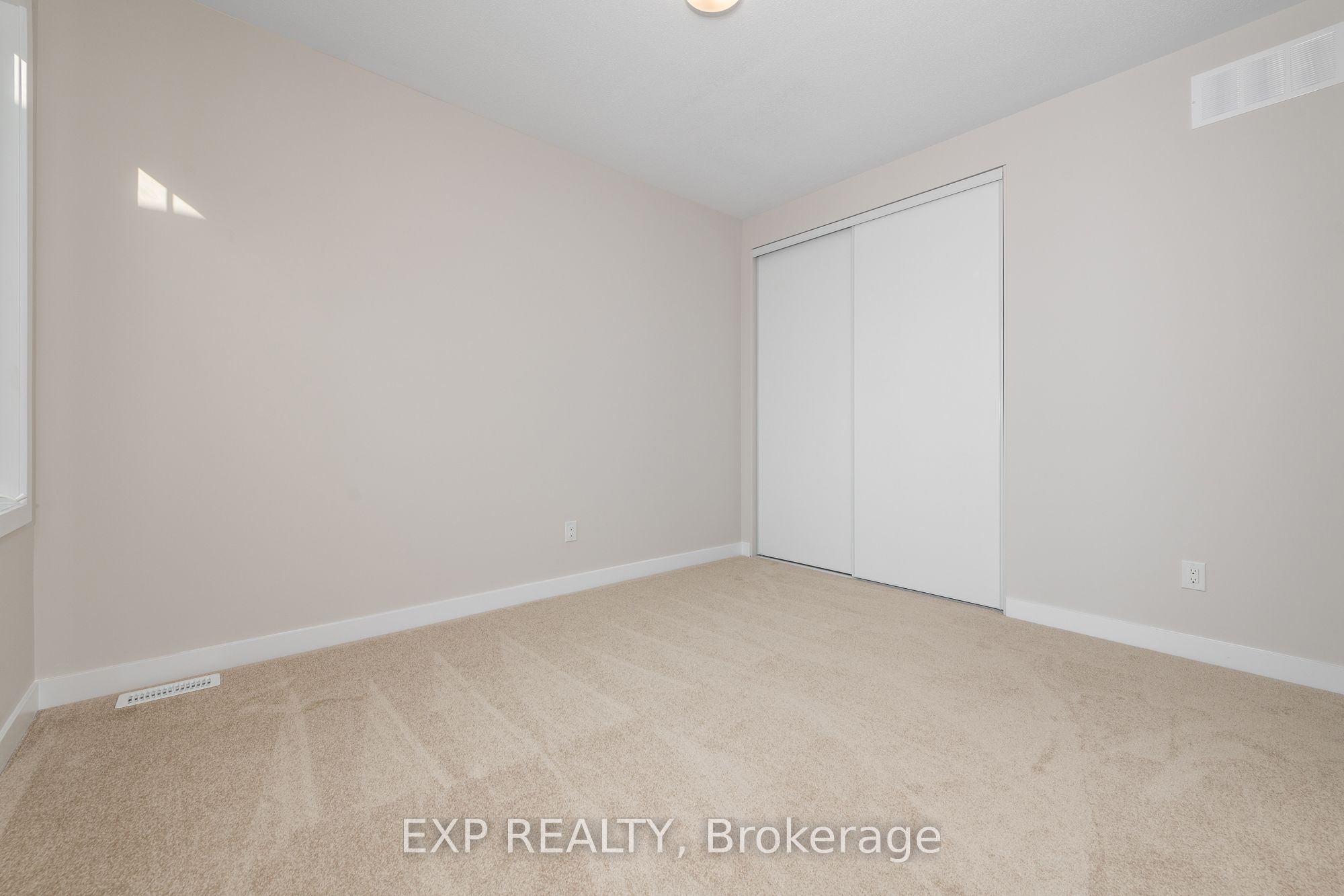 Residential in Stittsville - Munster - Richmond 3