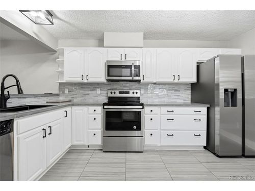 g-2260 E Geddes Ave, Centennial, CO, 80122-1610 | Card Image