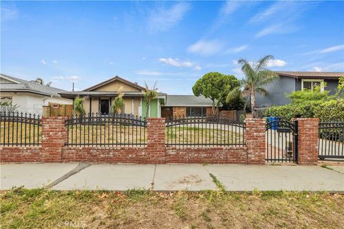 13050 Alexander St, Sylmar, CA, 91342-4804 | Card Image