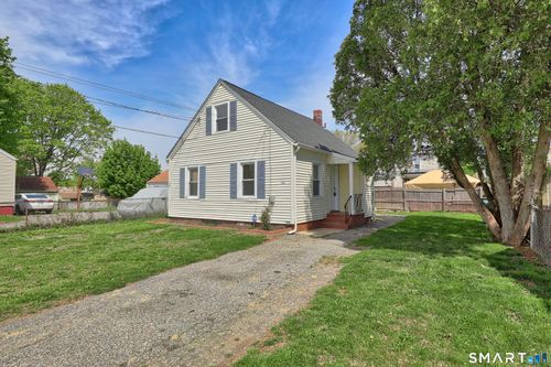 182 Trumbull Ave, Bridgeport, CT, 06606-1533 | Card Image