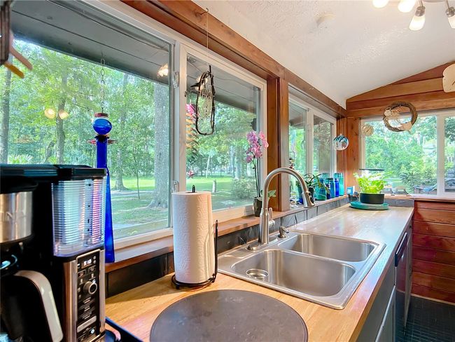 What a view while preparing meals! | Image 16