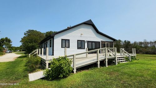 155 Plantation St, Beaufort, NC, 28516-6530 | Card Image