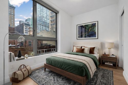11b-143 W 30th St, New York, NY, 10001-4173 | Card Image