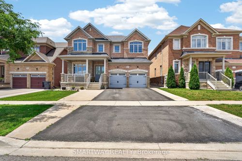 26 Fanning Trail, Brampton, ON, L6P4J3 | Card Image