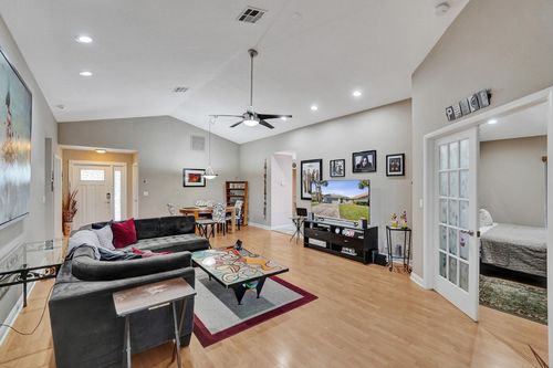 9355 Nw 18th Dr, Plantation, FL, 33322-5660 | Card Image