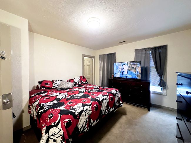 16 Dickerman St, Home with 4 bedrooms, 2 bathrooms and null parking in New Haven CT | Image 15