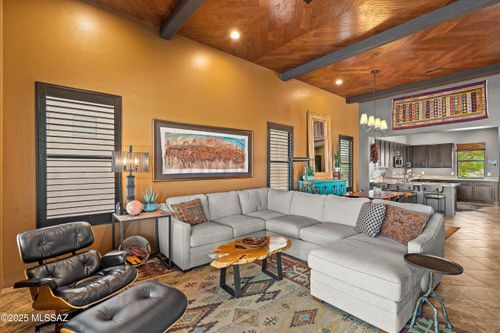 12470 N Sunrise Shadow Dr, Marana, AZ, 85658-4818 | Card Image