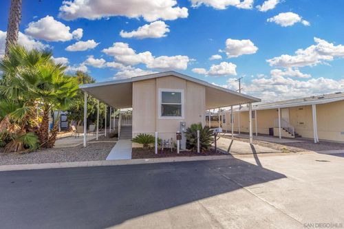 spc-18-450 E Bradley Ave, El Cajon, CA, 92021-3047 | Card Image