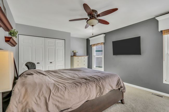 460 Sunnyside Ave, House other with 3 bedrooms, 3 bathrooms and 2 parking in Gurnee IL | Image 19