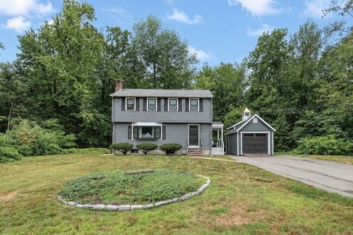 25 Foxtail Rd, Hanover, MA, 02339-1164 | Card Image