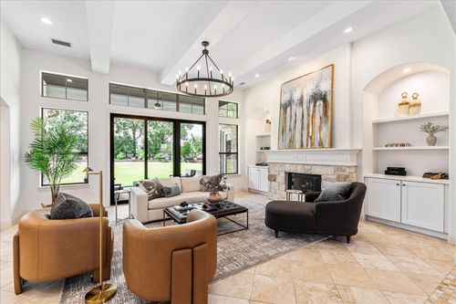 213 Black Wolf Run, Lakeway, TX, 78738-1755 | Card Image