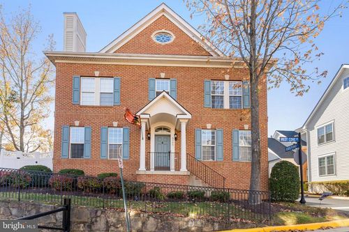 6985 Forepond Ct, FORT BELVOIR, VA, 22060-7416 | Card Image