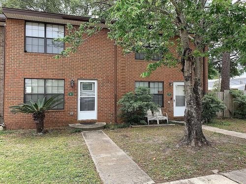 unit-b-208 Se Oak Street, Fort Walton Beach, FL, 32548 | Card Image