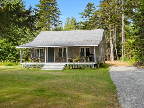 207 Pleasant Point Road, Cushing, ME, 04563 | Card Image