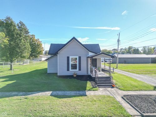 729 Harrison St, Hope, IN, 47246-1013 | Card Image