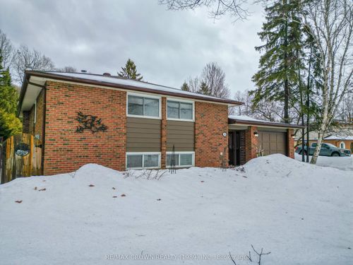 174 Rancier St, North Bay, ON, P1B7X3 | Card Image