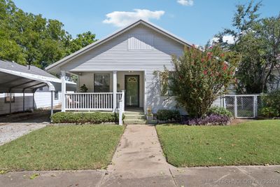 1123 E 9th Street, House other with 4 bedrooms, 2 bathrooms and null parking in Okmulgee OK | Image 1