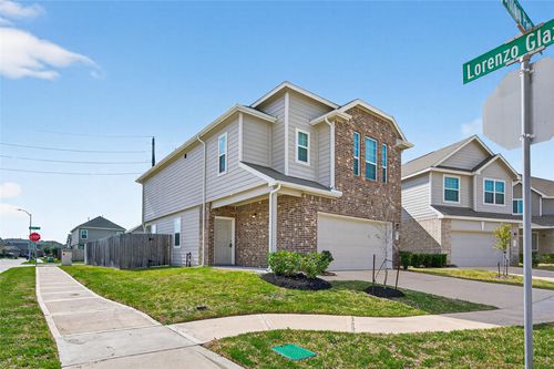 3903 Giorgio Pastel Pl, Katy, TX, 77493-4135 | Card Image