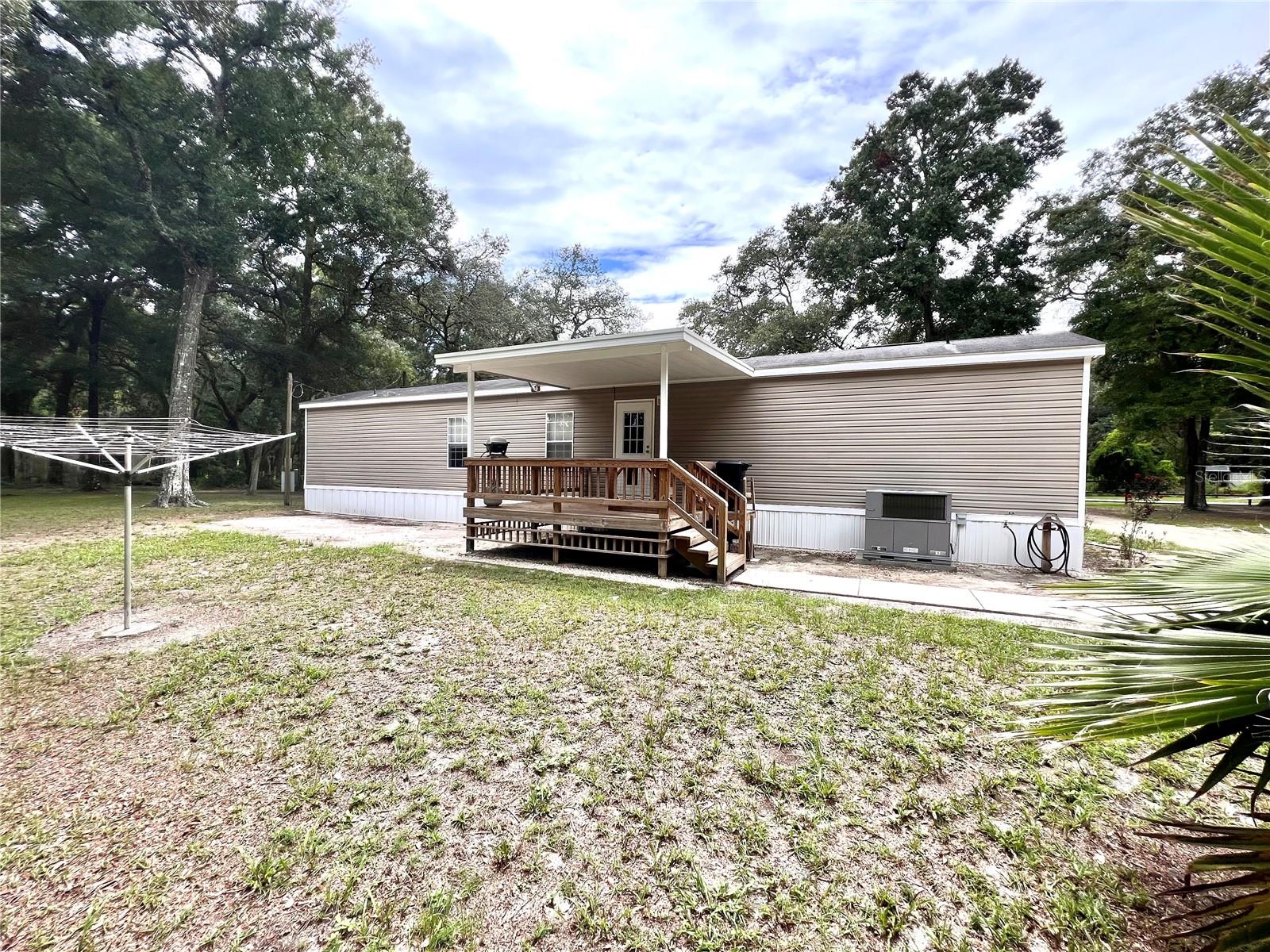 75th Ave, Trenton, FL 32693