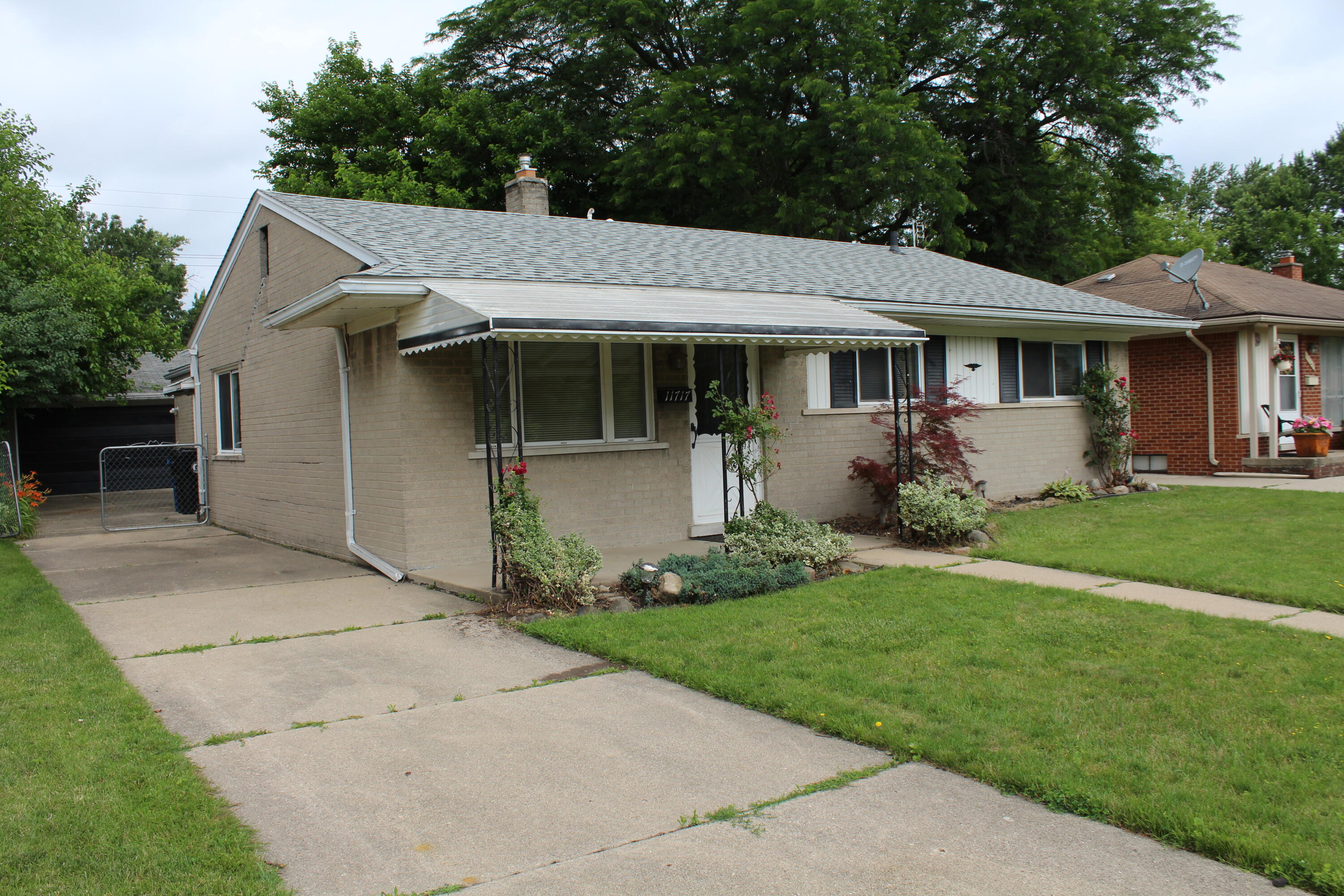 Residential in Redford 3