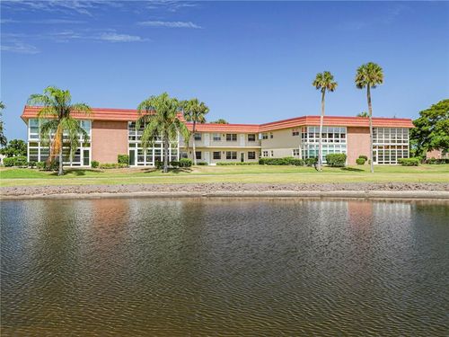 104-76 Royal Oak Dr, Vero Beach, FL, 32962-3078 | Card Image