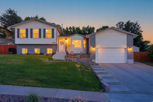 11875 S Elm Ridge Rd, Sandy, UT, 84094-5647 | Card Image