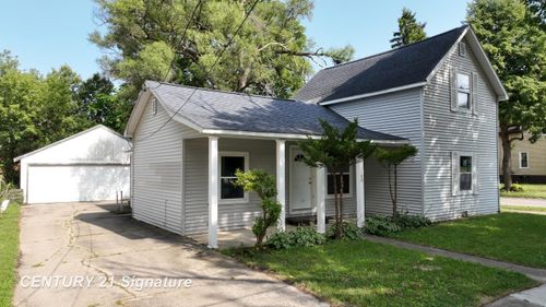 1500 N Charles St, Saginaw, MI, 48602-4811 | Card Image